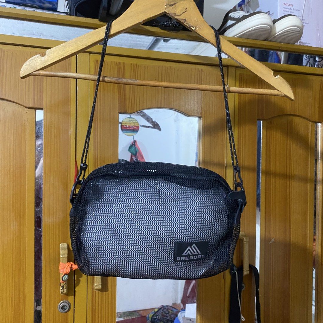 Gregory Mesh Sacoche Sling Bag (Category: Sling Bags) located in Manila. Submitted by 4114thrifts.ph (Listing ID 1461486102, Image 1). Description: Item Name: Gregory Mesh Sacoche Sling Bag (Details) • Condition: Excellent Condition • Color Rate: 9.7/10 • Issue/s: None Mine: 1,150 Free Shipping 📥 Dasmariñas City, Cavite, 4114📍.
