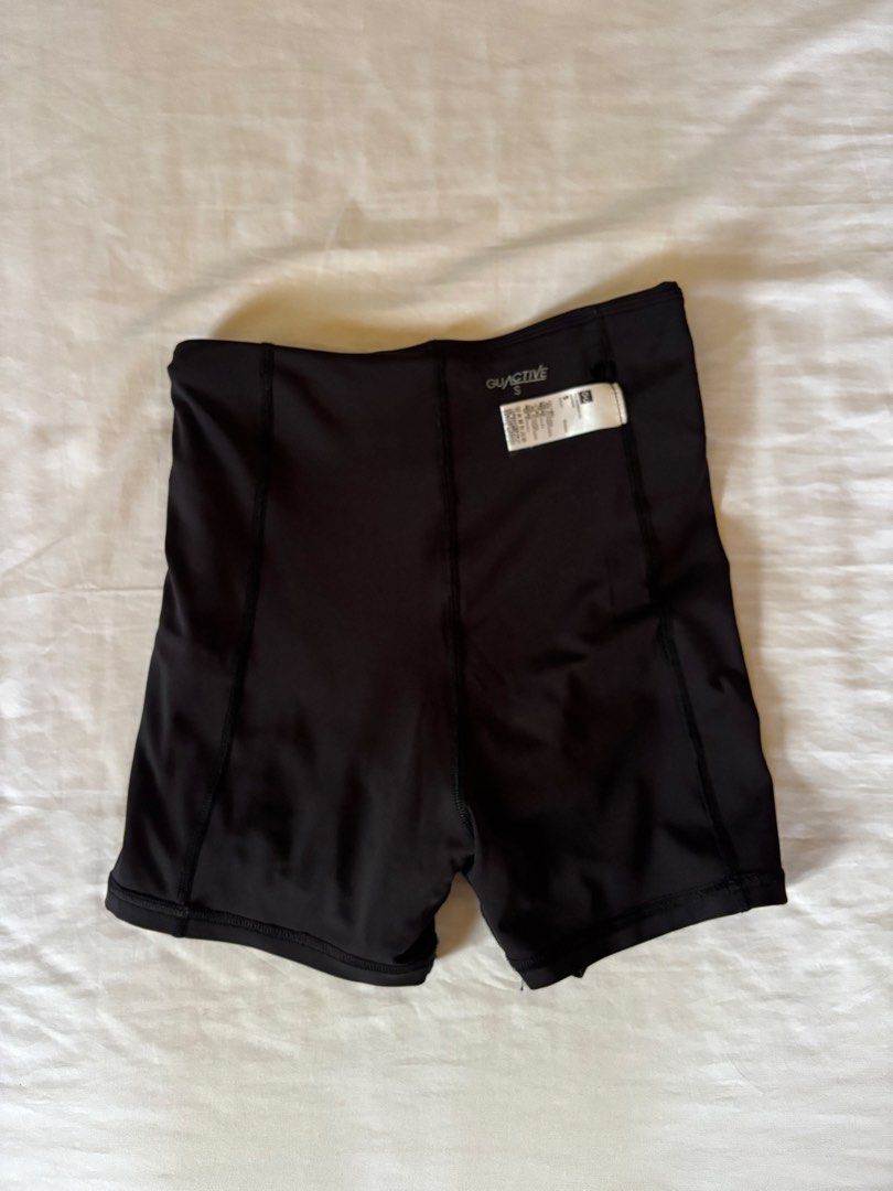 GU Active Black Skirt Shorts (Category: Skirts) located in Antipolo. Submitted by jeremmeeldeleon (Listing ID 1461423377, Image 2). Description: - GU Active black skirt shorts - Size: S - Material: Polyester and Polyurethane - Ideal for sports or casual wear - Comfortable and functional design.