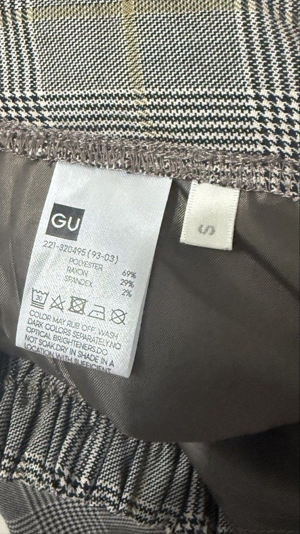 GU plaid overlap culottes (Category: Other Bottoms) located in Cordova. Submitted by thedecluterrer (Listing ID 1461336053, Image 3). Description: .