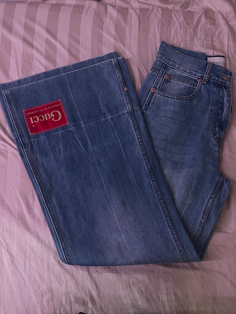 GUCCI baggy pants (Category: Luxury Apparel) located in Dumaguete. Submitted by sellie06 (Listing ID 1461436189, Image 1). Description: Good as new + slightly used still nego for sure buyers Meetup around dumaguete or deliver through J&T Express. (Buyer should shoulder the sf).