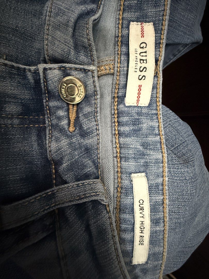 Guess Curvy High Rise Jeans Size 29 (Category: Jeans) located in Manila. Submitted by totrafort_charot (Listing ID 1461399691, Image 3). Description: - Light wash Guess jeans - Curvy fit with a high rise - Size 29 - Comfortable cotton blend fabric - Ideal for everyday wear - Manage your expectations as item was used -RFS : decluttering.
