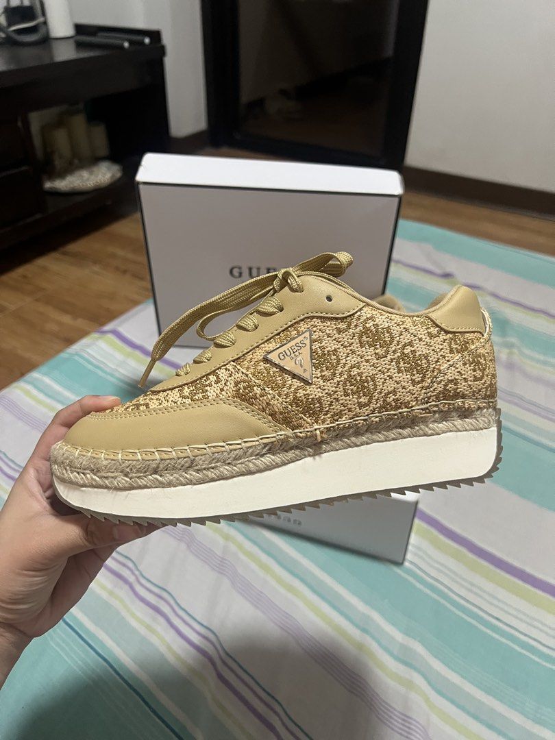 Guess Stefen 3 Shoes (size 7) (Category: Sneakers) located in Manila. Submitted by alcpboutique (Listing ID 1461417918, Image 2). Description: Brandnew bought in US.