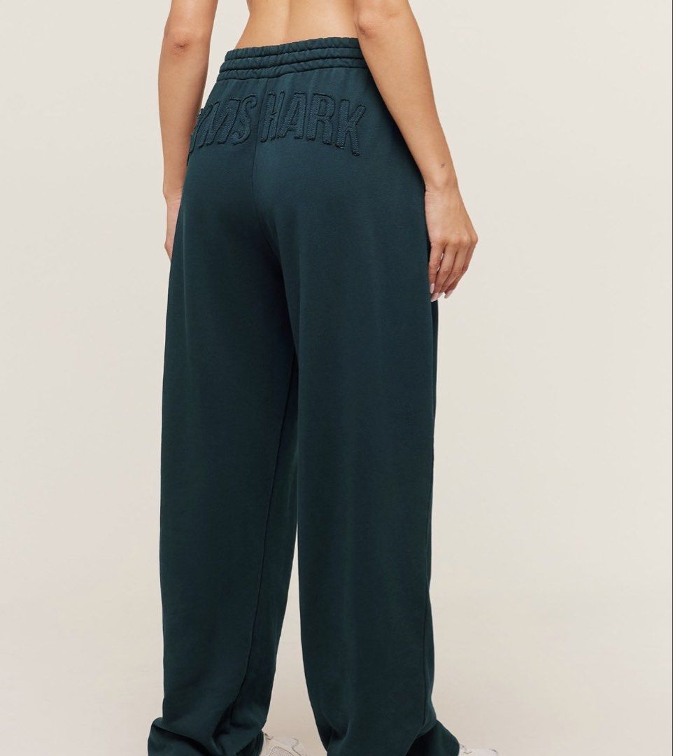 GYMSHARK WOMENS (Category: Activewear) located in Batangas. Submitted by kladerpop (Listing ID 1461325146, Image 3). Description: PRICE FOR ATTENTION ONLY NASA PIC IF HM LMK IF WHAT ITEM PO .