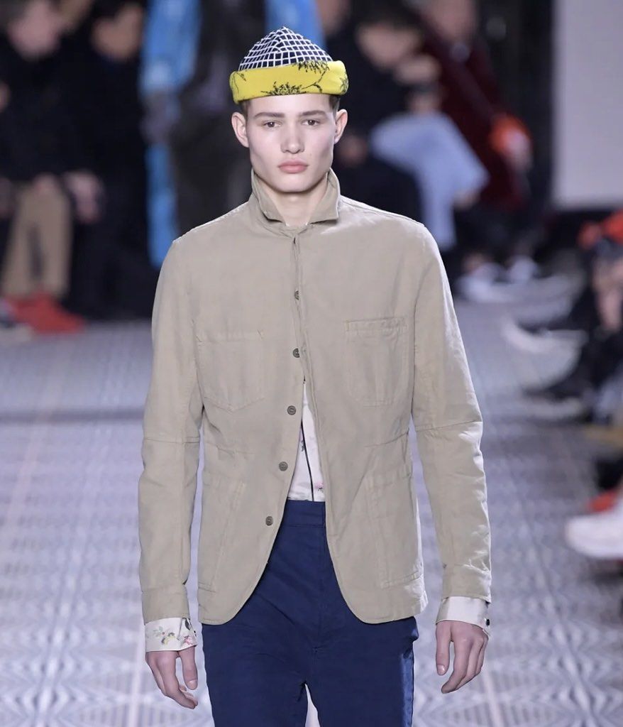 Haider Ackermann - A/W 2018 Chore Jacket - Off white (Category: Activewear) located in Subic. Submitted by splx.stff (Listing ID 1461509445, Image 1). Description: No Flaw Off White Color Excellent Condition All details are posted - Width: 22 Length: 29 - Feel free to offer Ask before you buy No return No Refund.