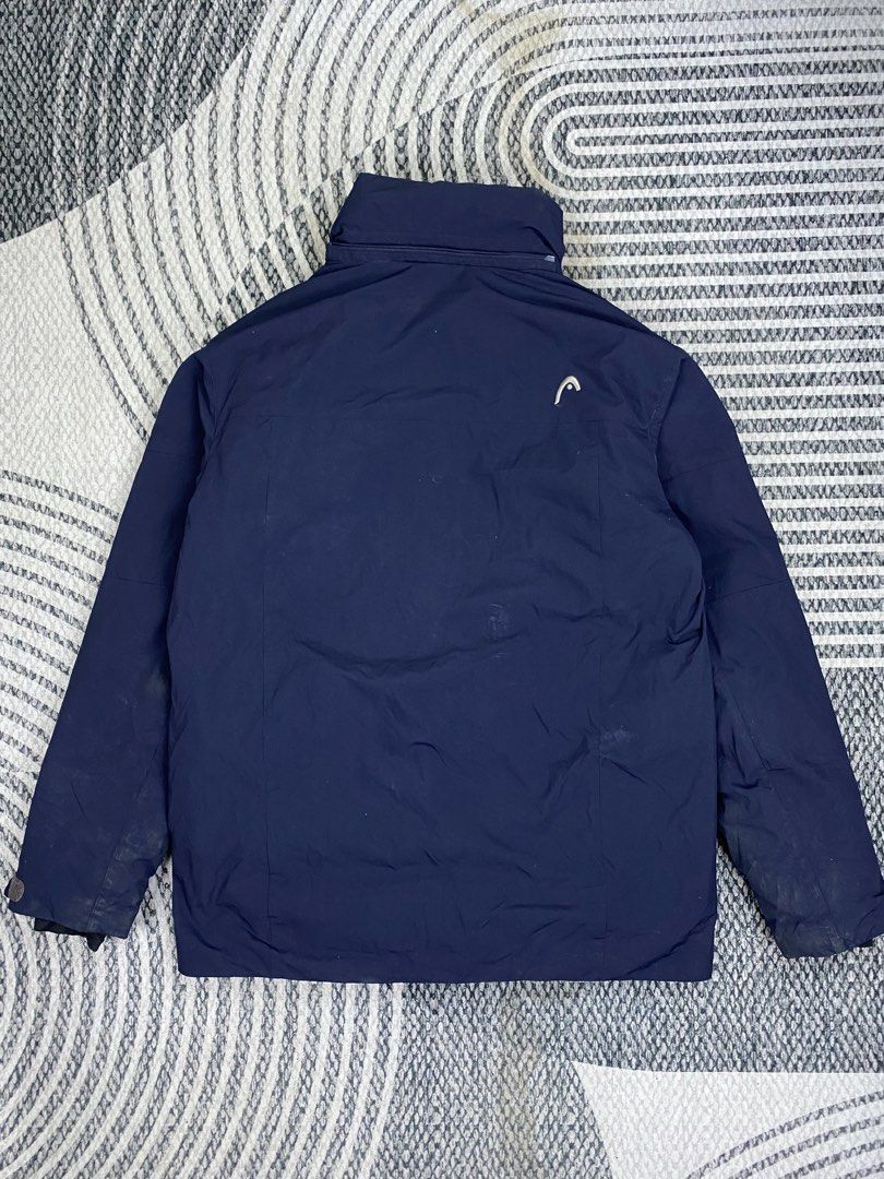 HEAD jacket (Category: Coats, Jackets and Outerwear) located in Kota Bharu. Submitted by .fashionaddict (Listing ID 1461400300, Image 2). Description: CODE ; pr20 ITEM NAME / NAMA ITEM : Head TAG SIZE / SAIZ TAG : L 📏 MEASUREMENTS / UKURAN • Chest / Dada : 23.5 Inches • Length / Panjang : 30 Inches • Sleeve Length / Panjang Lengan : 24 Inches • Shoulder to Shoulder / Bahu : 20 Inches ✨ CONDITION / KEADAAN • Like New / Seperti Baru • Excellent Co