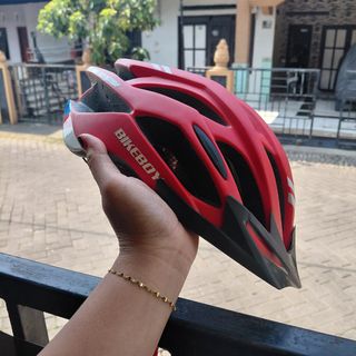 (Kategori: ) berada di . Dikirim oleh lilaa14 (ID iklan 1461393915, Gambar 1). Deskripsi: .