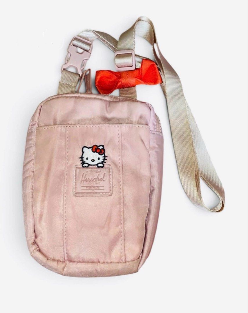 Herschel Hello Kitty (Category: Cross-body Bags) located in Zamboanga. Submitted by zaa_fii (Listing ID 1461488972, Image 3). Description: LIMITED EDITION HERSCHEL x HELLO KITTY CROSS BODY BAG 💞.