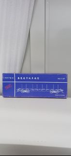 （分類：）位於 。 由 amtrak.train 提交（商品編號 1461390830，圖片 1）。簡介： 。