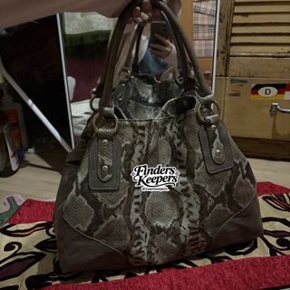 (Kategori: ) berada di . Dikirim oleh real.annisa (ID iklan 1461533588, Gambar 1). Deskripsi: .