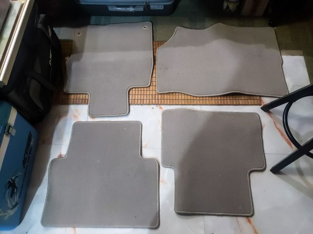 Honda Civic Car Floor Mat Carpet (Category: Infant Playtime) located in Manila. Submitted by hommie888 (Listing ID 1461554052, Image 1). Description: RFS: Decluttering. Location: Capitol Park Homes 2, North Caloocan. Nearest known landmarks are SM Fairview and Fairview Terraces. Payment first through GCash. Shipping through Lalamove. Shipping fee courtesy of the buyer. You may also pick-up the items from our place. Message us for inquiries. Thank
