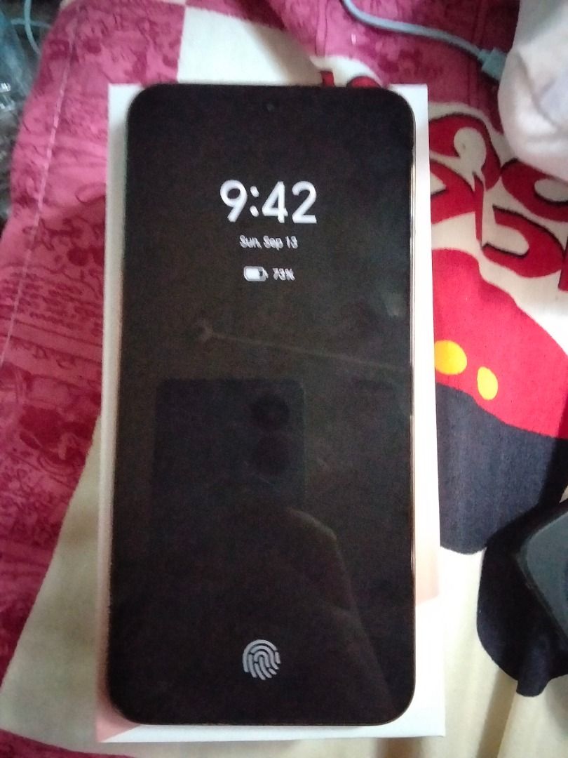 HONOR X9 Smartphone - Burgundy (Category: Android Others) located in Navotas City. Submitted by fererway47591 (Listing ID 1461333368, Image 2). Description: - Brand NEW with original box. Just bought on 9/11/2026, original price P21,999 - HONOR X9 Phone - Stunning Burgundy Color - Unique Circular Camera Module - In-Display Fingerprint Sensor - Original Box Included .