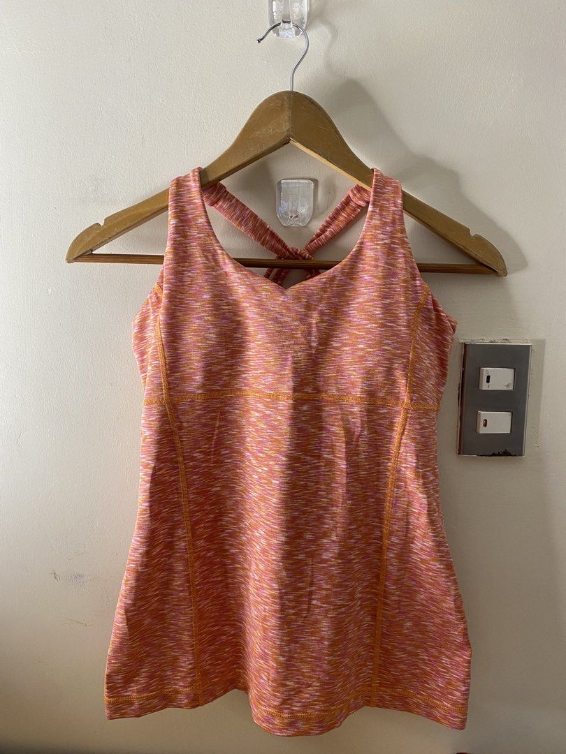 HQ padded coral-orange M a17 (Category: Activewear) located in Baguio. Submitted by buyforless_2600 (Listing ID 1461430128, Image 1). Description: .