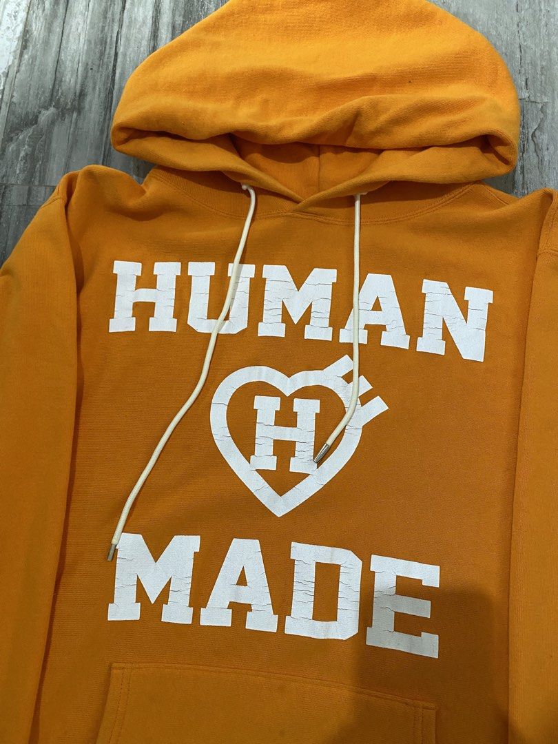 Human Made Popover Hoodie (Category: Hoodies) located in San Fernando. Submitted by ayotristan_ (Listing ID 1461448519, Image 2). Description: Human Made Logo Popover Hoodie Legit/Authentic Dimes: 23 x 30 XL Issue: hairlines 9.8 Color Rate Great Condition.