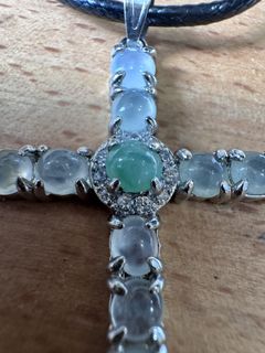 (Category: ) located in . Submitted by luxeauragems (Listing ID 1461345175, Image 1). Description: .
