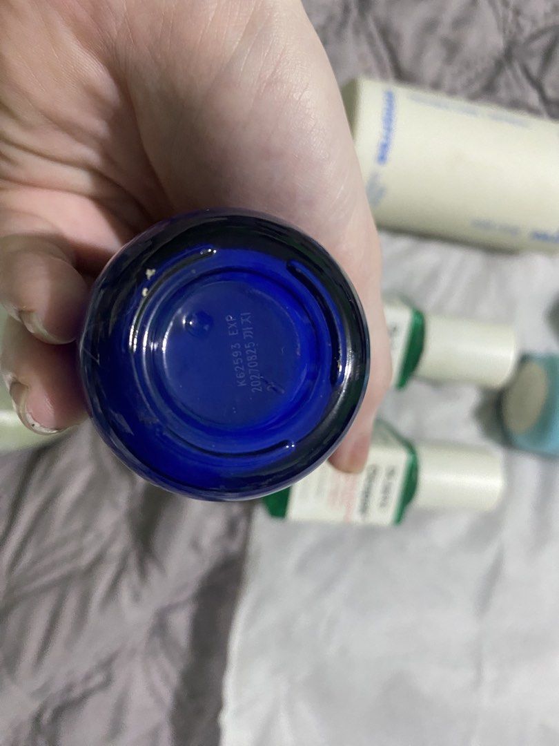Innisfree - Toner & Serum (Category: Face Care) located in Makati City. Submitted by barbieisbratz (Listing ID 1461449330, Image 3). Description: - Bundle includes Innisfree BHA Trouble Toner. Exp. 2028/05/19 - Comes with Innisfree Retinol Green Tea Seed Hyaluronic Ampoule. Exp. 2027/08/25 -Retinol Cica Repair Ampoule Exp. 2027/10/27 (2pcs) - Perfect for discovering new skincare favorites. Free Dr. Jart+ Cicarepair .