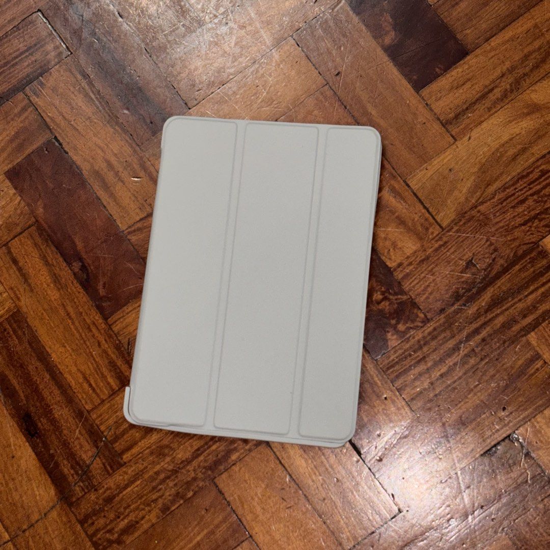 iPad Case (5th/6th Gen & Air1/2, 9.7) (Category: Cases & Sleeves) located in Makati City. Submitted by nicomachus (Listing ID 1461328163, Image 3). Description: iPad Case (5th/6th Gen & Air1/2, 9.7). Obviously, iPad not included..