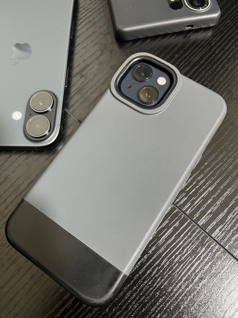 [Final price] iPhone 13 128gb (Category: iPhone 13 Series) located in Quezon City. Submitted by no-trades-bawal-barat-reseller (Listing ID 1461421937, Image 3). Description: iPhone 13 in Midnight color 128 gb 87% battery health RFS: extra phone .