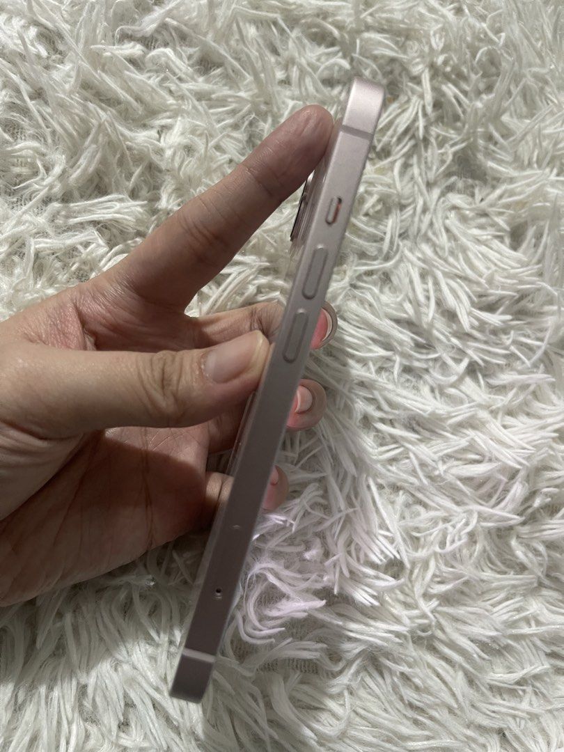 iPhone 13 128GB Pink (Category: iPhone 13 Series) located in Manila. Submitted by 1levii (Listing ID 1461464970, Image 2). Description: - iPhone 13 - 128GB Storage - 90% Battery Health (Optimized Charging Enabled) - Perfectly working condition Unit Only Pickup or Meetup : Pasig.