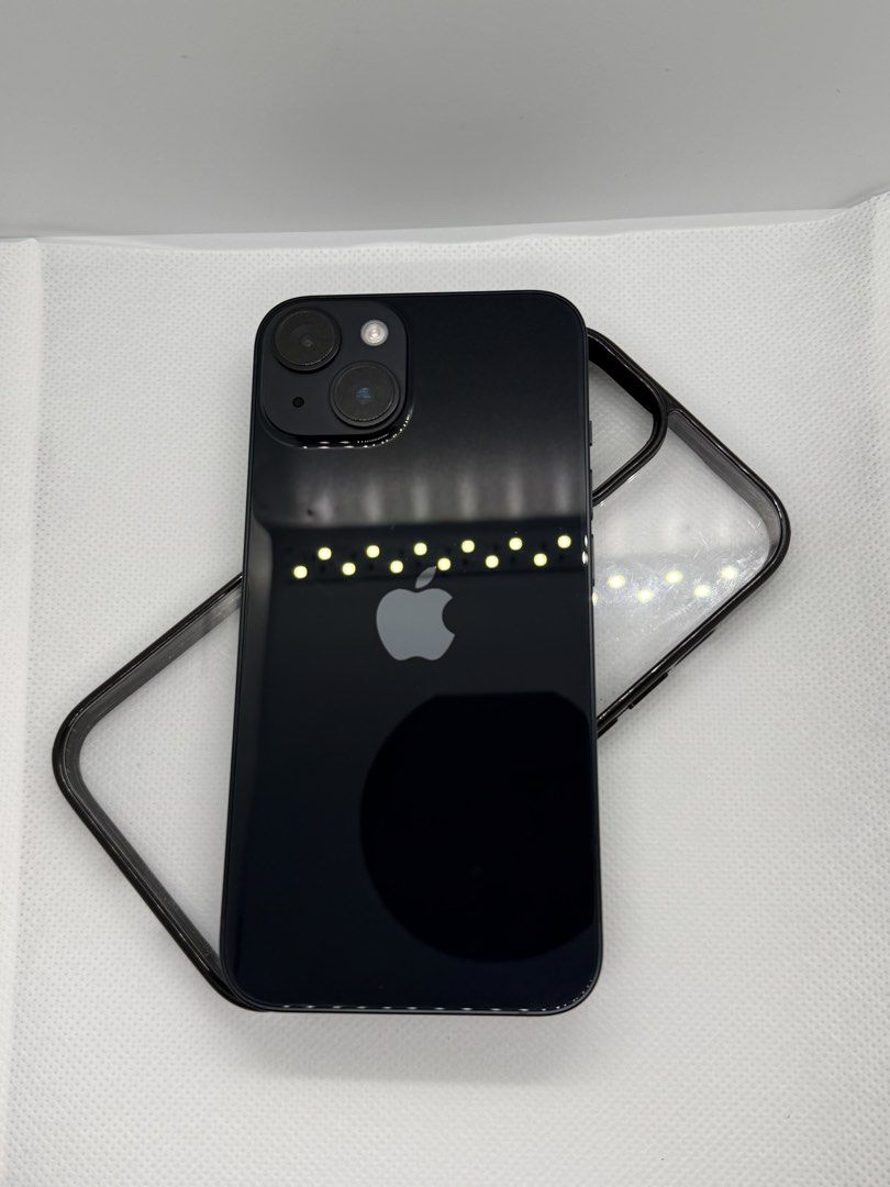 iPhone 14 128gb (Category: iPhone 14 Series) located in Manila. Submitted by rennnmm (Listing ID 1461370894, Image 1). Description: 📱 iPhone 14 128GB Midnight SWAPPING PRICE HIGHER THAN SELLING PRICE Price: ₱17500 (Negotiable) • 128GB Storage • 79% Battery Health • Replaced Soft OLED LCD — Same Quality as Original 👍 • No Paint Chips, Dents & Scratches — Sobrang Kinis ✨ • Face ID Working • True Tone Working • All Buttons Working • No SIM Restric
