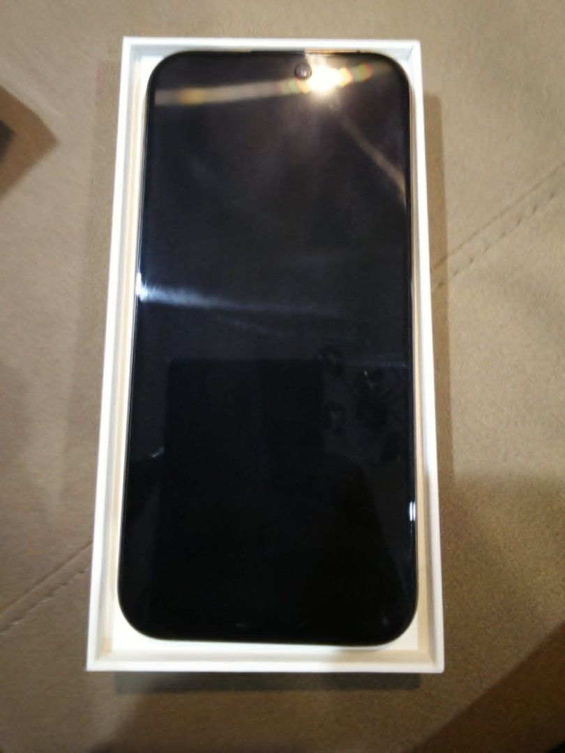 Iphone 16 Pro Max 512 GB (Category: iPhone 16 Series) located in Caloocan City. Submitted by eloisekate18 (Listing ID 1461544436, Image 2). Description: Apple Iphone 16 Pro Max 512 GB Battery health: 91% Color: Desert Titanium RFS: Converted to Samsung Z Fold 8.
