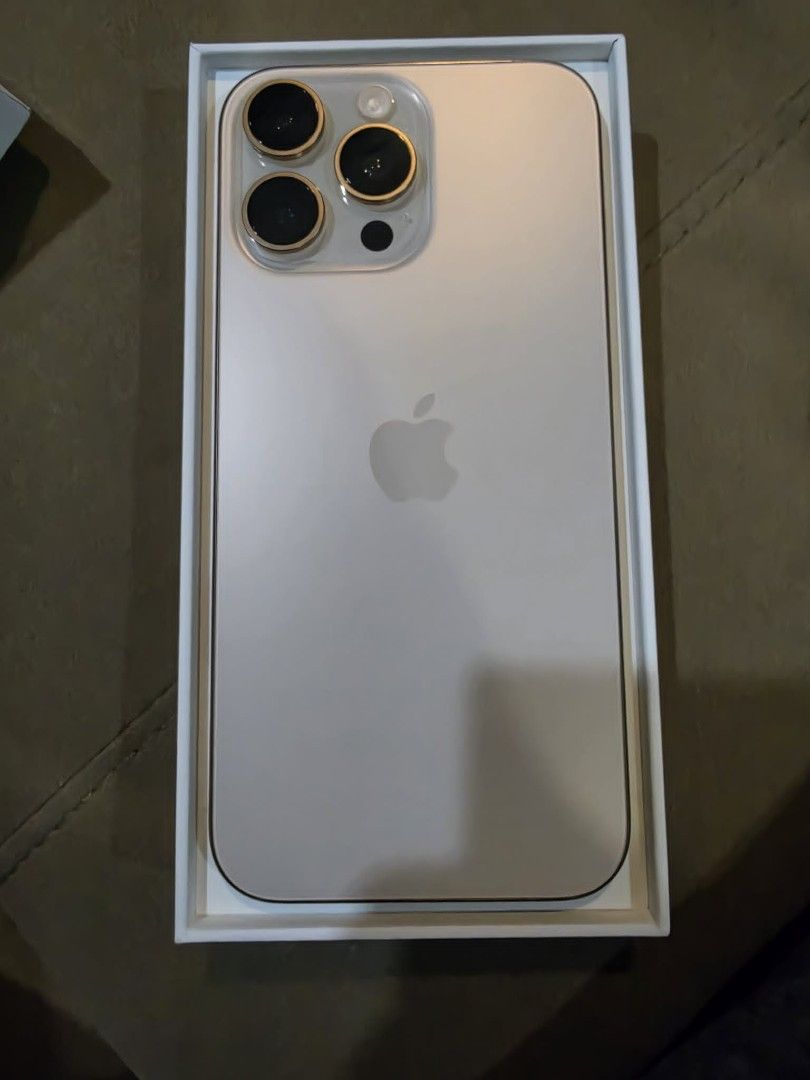 Iphone 16 Pro Max 512 GB (Category: iPhone 16 Series) located in Caloocan City. Submitted by eloisekate18 (Listing ID 1461544436, Image 1). Description: Apple Iphone 16 Pro Max 512 GB Battery health: 91% Color: Desert Titanium RFS: Converted to Samsung Z Fold 8.