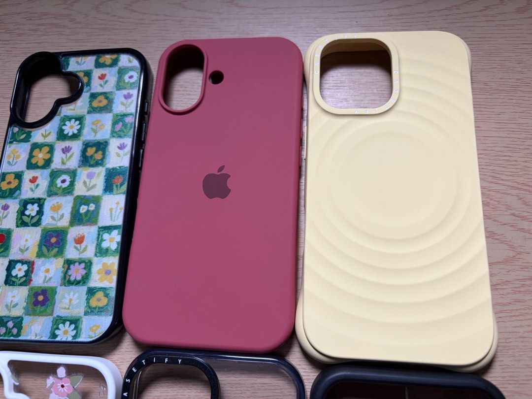 IPHONE 17 (Base) Phone Cases (Category: Cases & Sleeves) located in Rizal. Submitted by marshmalleiws (Listing ID 1461389681, Image 3). Description: Never been used phone cases! Triny ko lang po sa phone ko, and hindi ko sila bet that’s why never ko pa nagamit. .