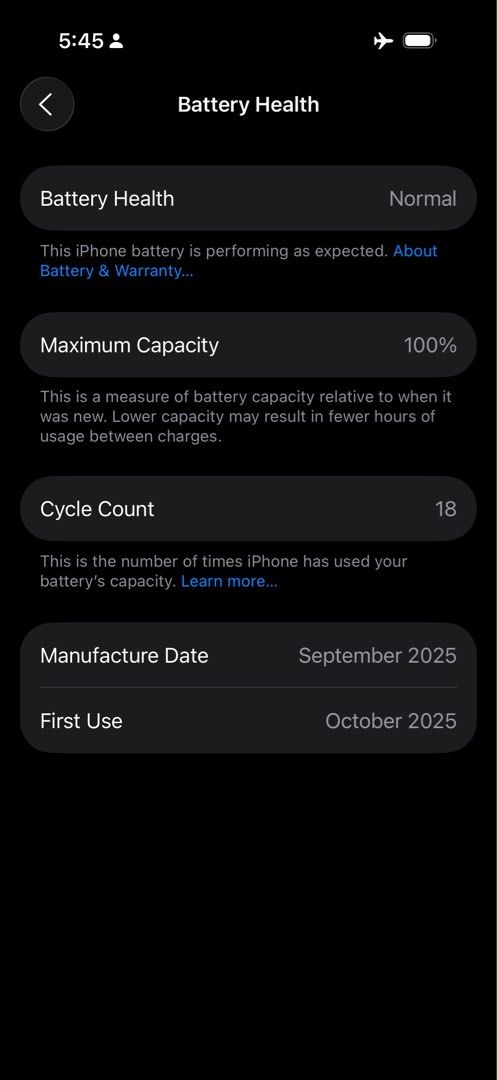 Iphone 17pro 256gb Silver (Category: iPhone 17 Series) located in Manila. Submitted by intrigero (Listing ID 1461439183, Image 2). Description: For Sale! Iphone 17 pro 256gb silver 100%bh Good as new, hindi masyado nagamit kasi may spare phone. Inclusions: -Tg installed -2 cases -original cable from box -plus 1year warranty from istudio What you see is what you get! No issue!! No issue!! .