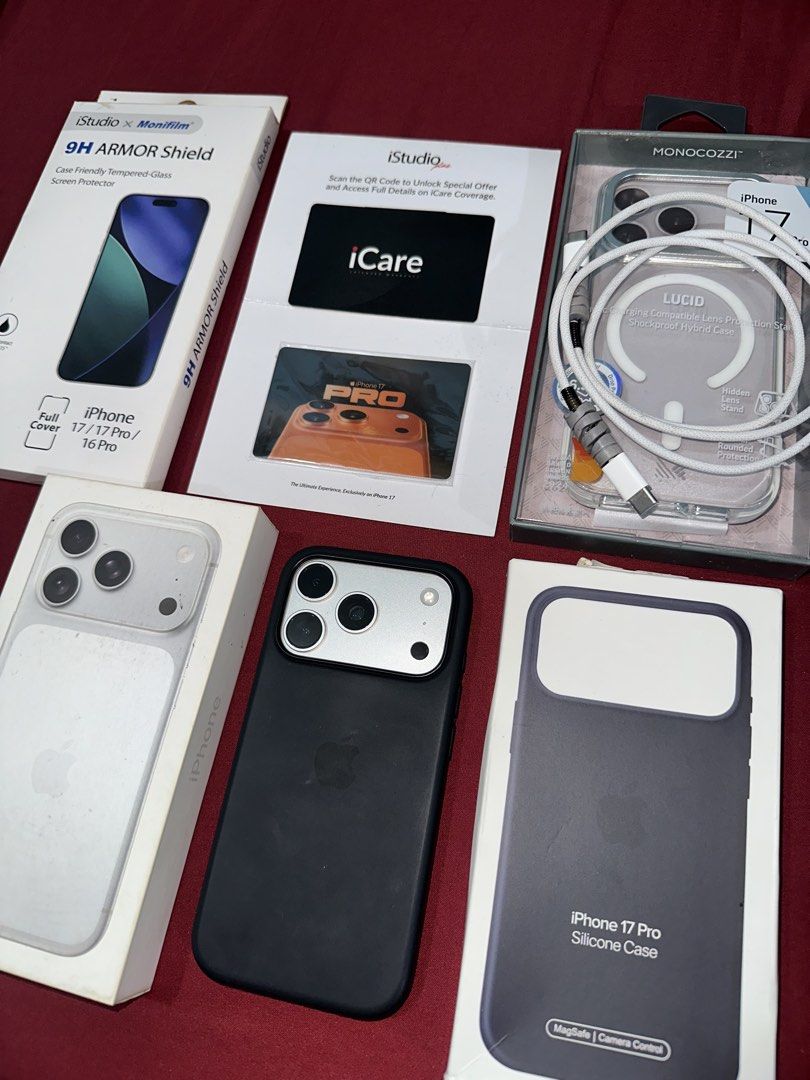 Iphone 17pro 256gb Silver (Category: iPhone 17 Series) located in Manila. Submitted by intrigero (Listing ID 1461439183, Image 1). Description: For Sale! Iphone 17 pro 256gb silver 100%bh Good as new, hindi masyado nagamit kasi may spare phone. Inclusions: -Tg installed -2 cases -original cable from box -plus 1year warranty from istudio What you see is what you get! No issue!! No issue!! .