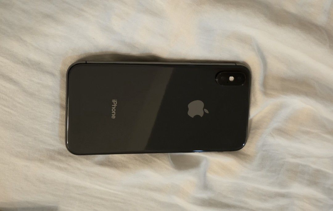 iPhone X 8k only (Category: Others) located in Makati City. Submitted by 444888999 (Listing ID 1461457127, Image 1). Description: .