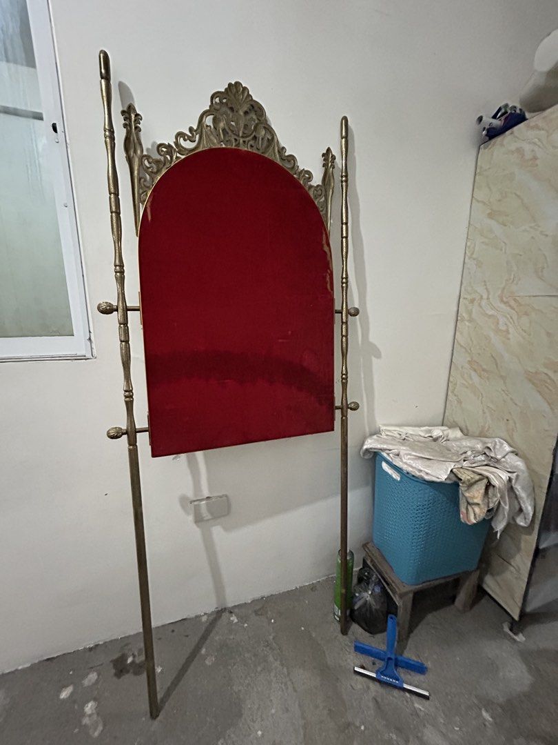 Italian Mirror Made in Japan (Category: Mirrors) located in Angeles City. Submitted by mariantim76369 (Listing ID 1461561928, Image 3). Description: Vintage mirror from Japan 6’3” height 34” width Shipping via Lalamove or pickup Angeles City.