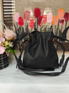 (Category: ) located in . Submitted by sakura_japan_surplus (Listing ID 1461456343, Image 1). Description: .