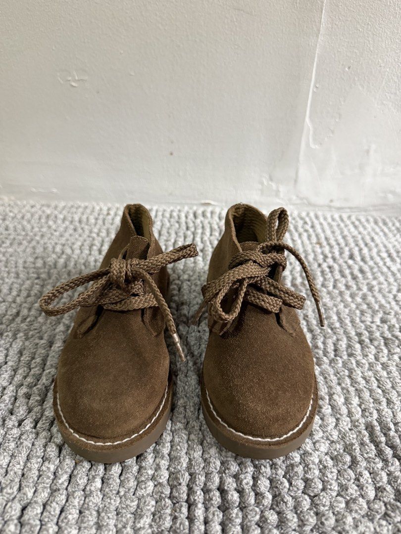 J. Crew Brown Suede Boots for Kids (Category: Babies & Kids Fashion) located in Paranaque City. Submitted by cellybelly (Listing ID 1461329859, Image 1). Description: .