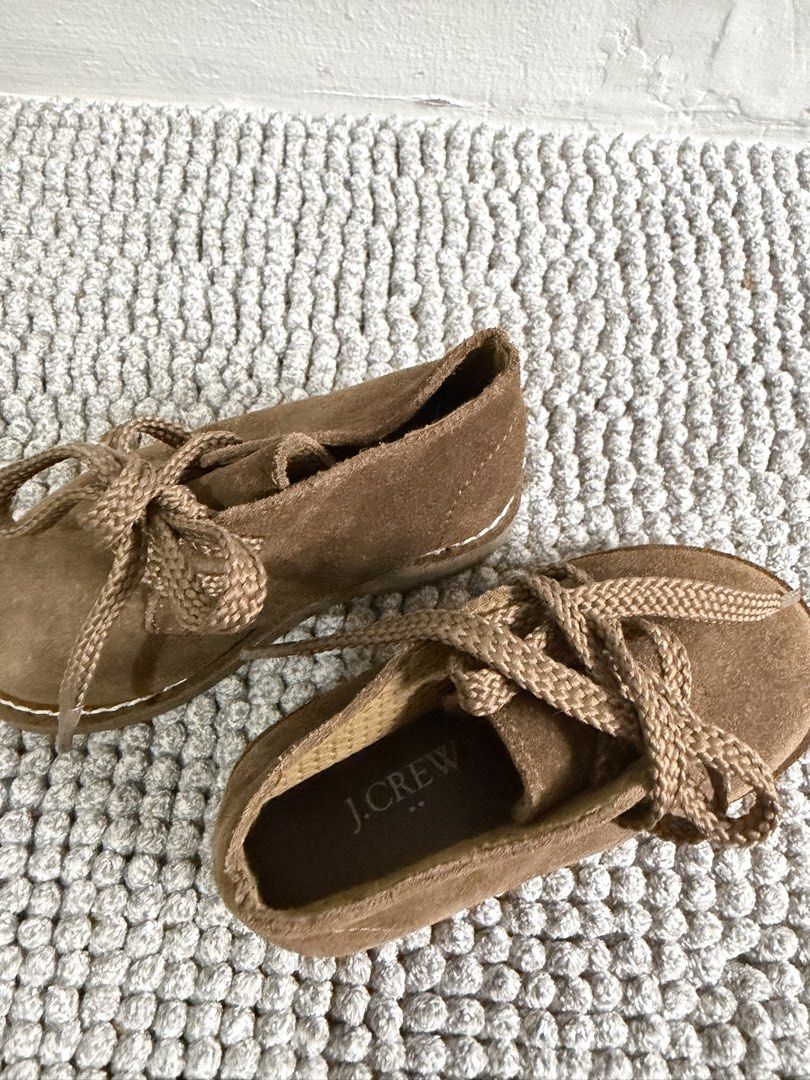 J. Crew Brown Suede Boots for Kids (Category: Babies & Kids Fashion) located in Paranaque City. Submitted by cellybelly (Listing ID 1461329859, Image 3). Description: .