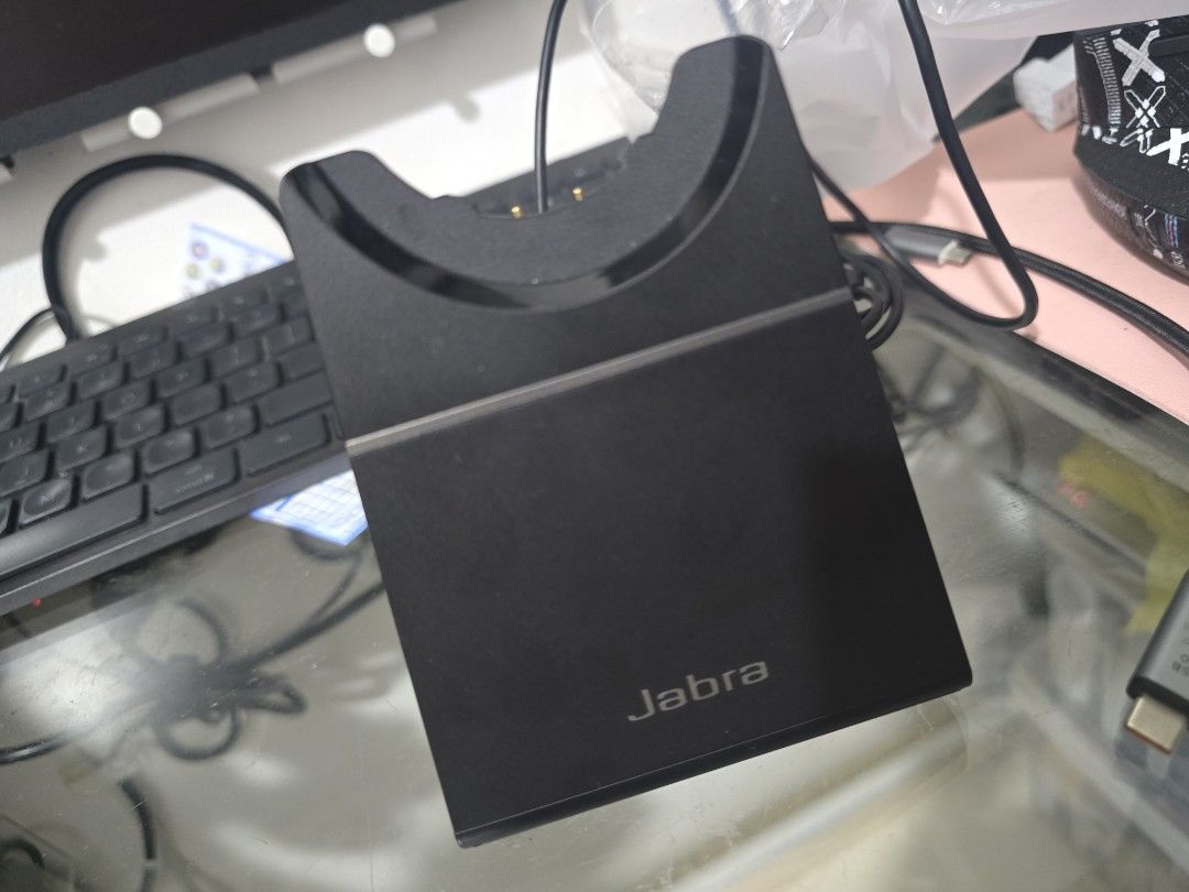 Jabra Evolve2 65 Charging Dock (Category: Headphones & Headsets) located in Taguig. Submitted by jollero (Listing ID 1461370451, Image 1). Description: Charging dock only. Never been used. RFS: I don't nees a charging dock.
