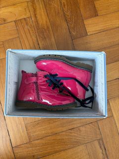 (Category: ) located in . Submitted by alexgx92sg (Listing ID 1461412510, Image 1). Description: .
