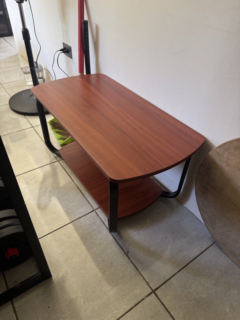 Japanese Tatami Floor Sofa and Coffee Table (Category: Sofas) located in Quezon City. Submitted by consoleciety (Listing ID 1461374623, Image 3). Description: no issue as you can see sa photos, rfs is hindi na kasya sa nilipatan namin 😅 both for 4.5k individual prices: sofa - 4k table - 1k pick up only: mt heights subdivision, north caloocan.