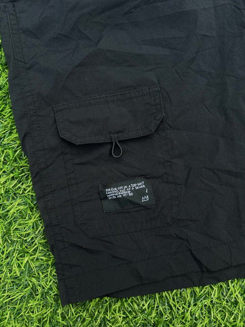 Jean Michael Basquiat Nylon Short (Category: Shorts) located in Davao. Submitted by echoloots (Listing ID 1461479457, Image 2). Description: Jean Michael Basquiat Nylon Short 30-34 x 19.5 Hem - 11.5 Color Rate - 9.5/10 Excellent Condition No Issues/Flaws 450 + Shipping Fee.