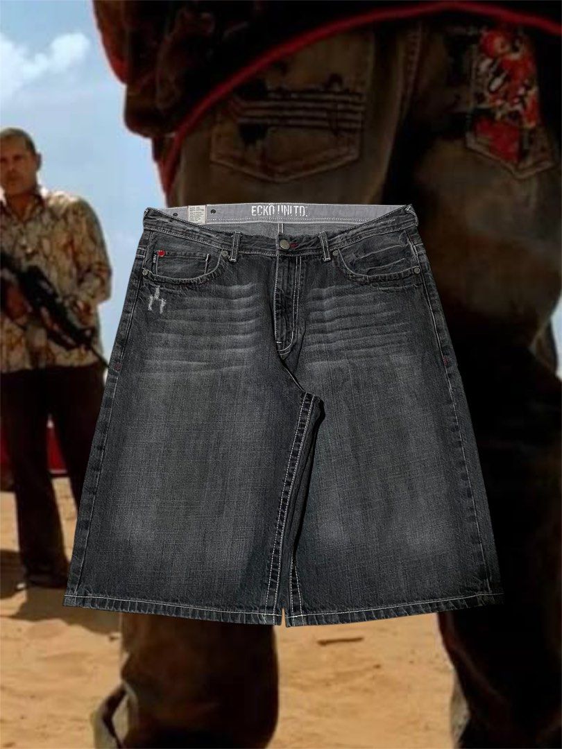JESSE PINKMAN ECKO JORTS (Category: Shorts) located in Batac City. Submitted by owathrift.com (Listing ID 1461529409, Image 2). Description: size 36 length 26 leghole 13.