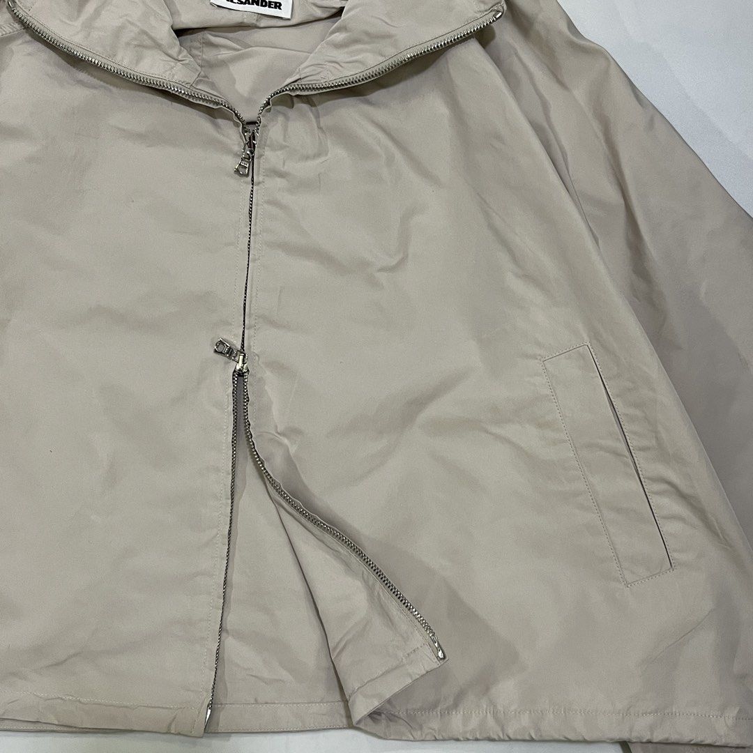 JIL SANDER OVERSIZED CAPE JACKET (Category: Luxury Apparel) located in Bacolod City. Submitted by the.finest (Listing ID 1461519013, Image 3). Description: Jil Sander Oversized Cape Jacket - Double zip Tag Size: 38 Length: Width: Zip: riri Condition: 9/10 8,500+shipping fee.