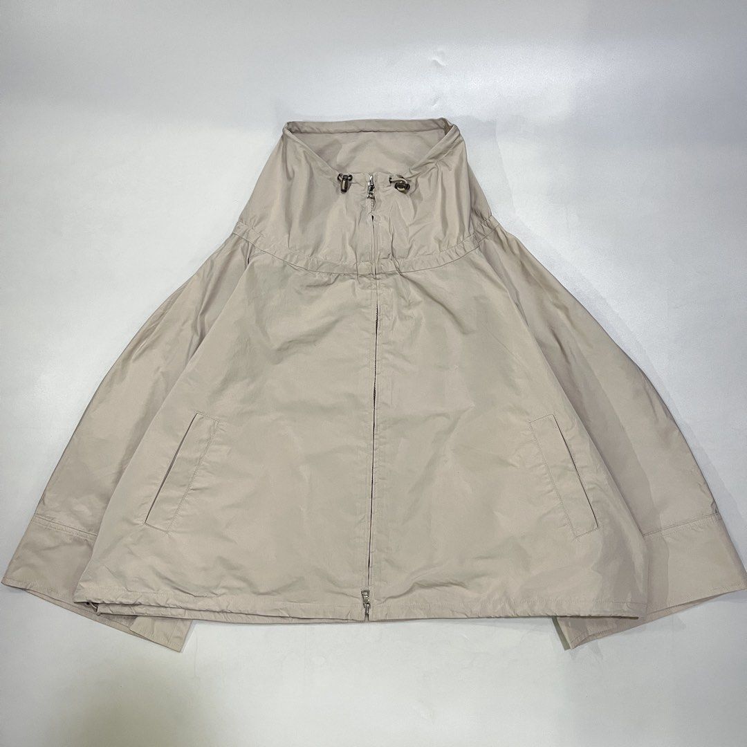 JIL SANDER OVERSIZED CAPE JACKET (Category: Luxury Apparel) located in Bacolod City. Submitted by the.finest (Listing ID 1461519013, Image 1). Description: Jil Sander Oversized Cape Jacket - Double zip Tag Size: 38 Length: Width: Zip: riri Condition: 9/10 8,500+shipping fee.