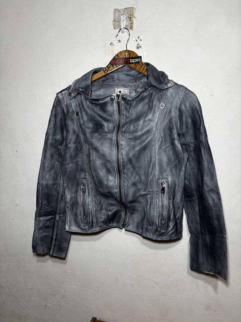 JKT Leather Jacket (Category: Coats, Jackets and Outerwear) located in Calamba. Submitted by sinauna. (Listing ID 1461520752, Image 2). Description: WTS: JKT Leather Jacket Condition/Issues: needs wash (Note: Item’s not faded. Color may vary due to lighting) Dimension: 18.5x20 Size on tag: Small Price: Mine - 799+SF Plus shipping fee! Free shipping if you purchase more than 3 items. Also, can give you a discount in my previous listings so check i
