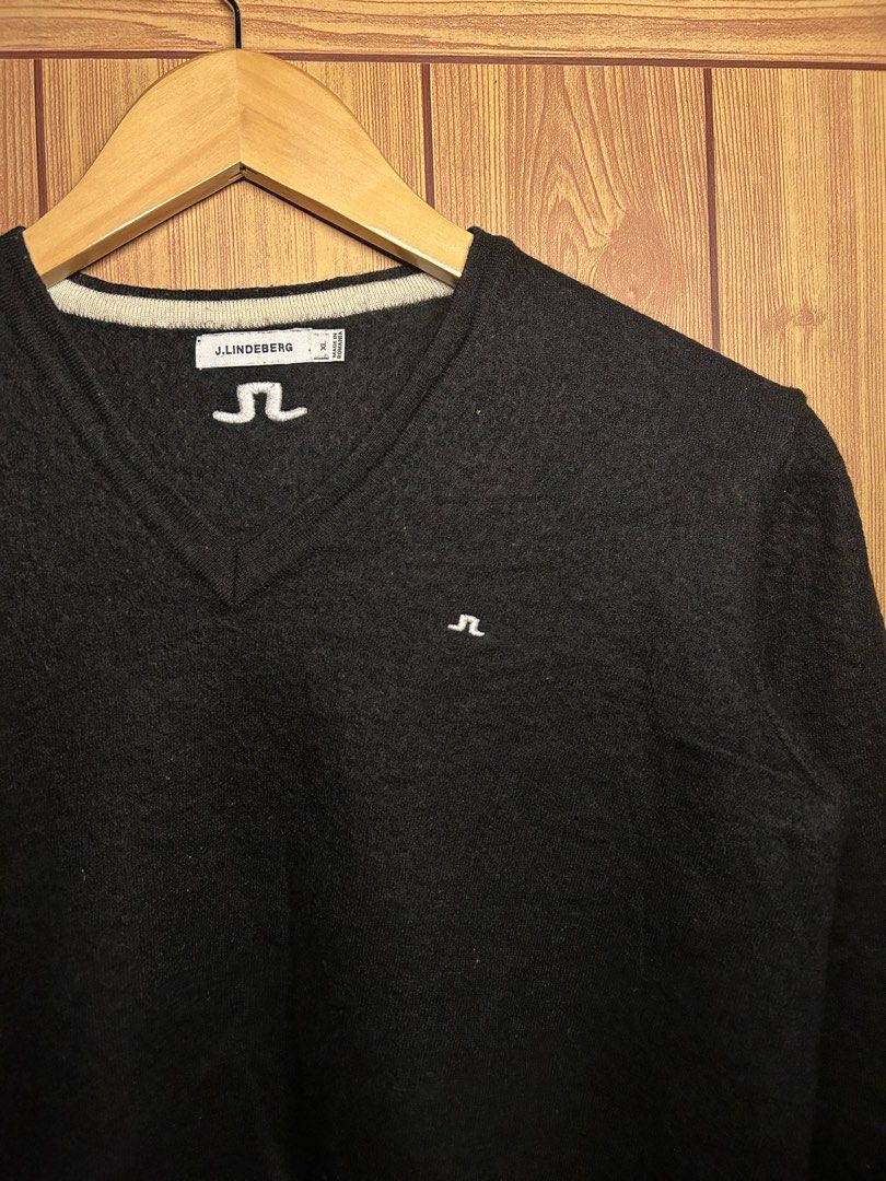 j.lindeberg Black V-neck Merino Wool (Category: Luxury Apparel) located in Manila. Submitted by zerowasteco. (Listing ID 1461526309, Image 2). Description: -As new condition -10/10 color rate ganda neto promise -Dimes:L24xW20 -Dm for more info! Dm for more info!.
