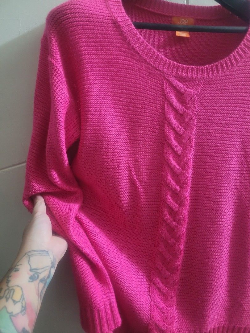 Joe Fresh US Knit Jumper (Category: Longsleeves) located in Los Banos. Submitted by lopecruz (Listing ID 1461454992, Image 3). Description: 20"armpit laid flat 27"length like new no flaws M-L.