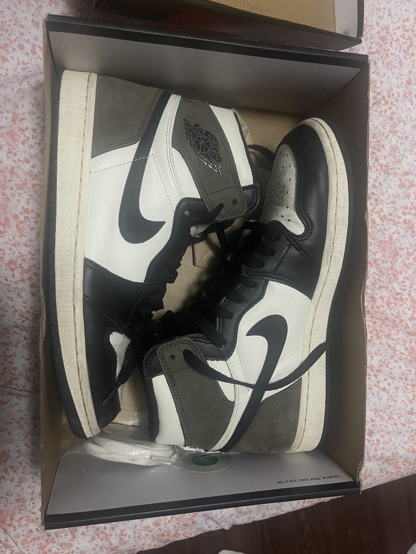 Jordan 1 Mocha Size 10 Mens (Category: Casual Shoes) located in San Fernando. Submitted by enzoleemagsino05 (Listing ID 1461424361, Image 2). Description: .