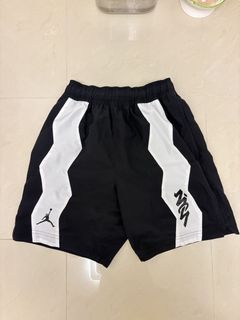 （分類：）位於 。 由 trendymarkett 提交（商品編號 1461515861，圖片 1）。簡介： 。