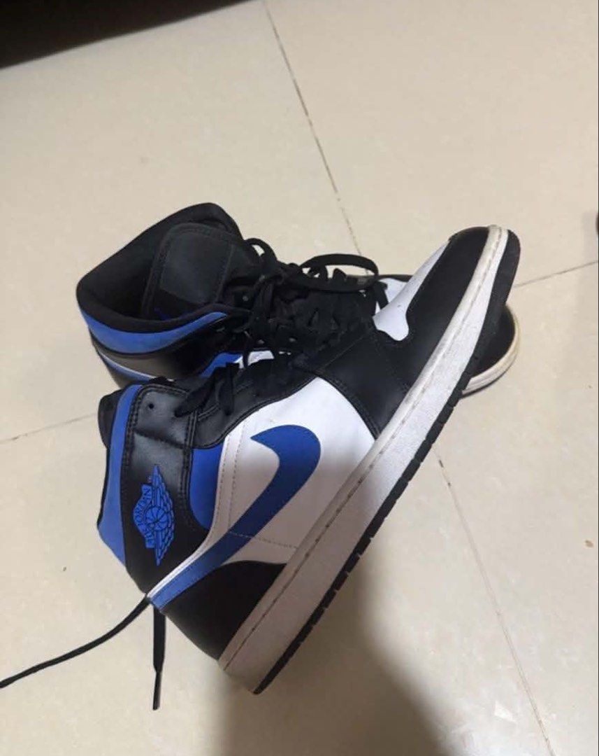 Jordan shoes (Category: Sneakers & Footwear) located in Taguig. Submitted by mhay34 (Listing ID 1461486286, Image 1). Description: .