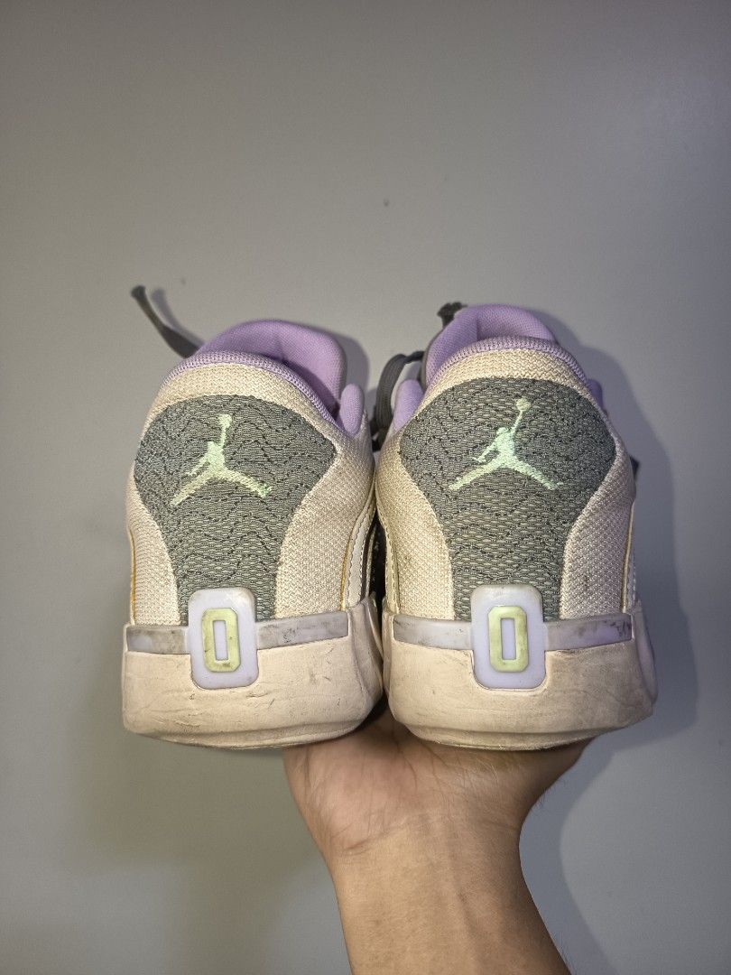 Jordan Tatum 2 'Sidewalk Chalk' (Category: Sneakers) located in Pasay City. Submitted by ODDXX (Listing ID 1461427953, Image 3). Description: Jordan Tatum 2 'Sidewalk Chalk' Size 7men/25cm Very Good Condition (Need Wash) Issue dulo ng Lace. 799+SF only!.