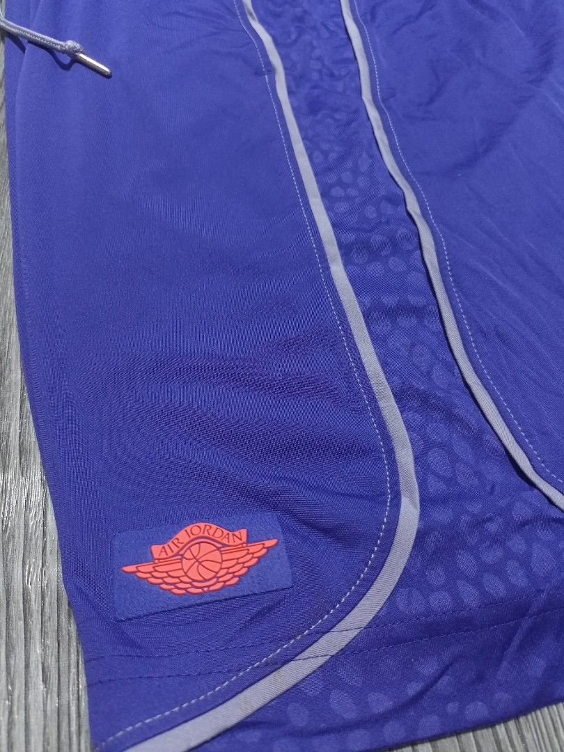 Jordan Y2k (Category: Shorts) located in Danao, Cebu. Submitted by 6000thrifts.ph (Listing ID 1461437772, Image 3). Description: Air Jordan Baller Short 💥 Size Small Waistline 28 Stretch to 32 Length 22 Good Excellent Condition No Issue/ Color Rate 9.5/10 Pm sure buyer 📥.