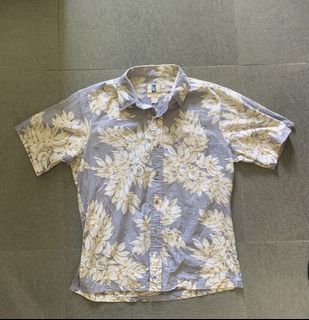 (Category: ) located in . Submitted by curatedtaste (Listing ID 1461371604, Image 1). Description: .