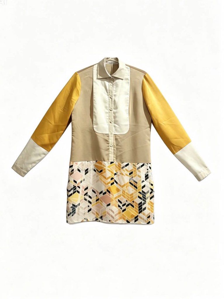 KATTY XIOMARA (Category: Longsleeves) located in Davao. Submitted by sart0ria85 (Listing ID 1461410643, Image 1). Description: A quadcolor of beige, cream, yellow and prints in this classic long sleeve made of 100%POLYESTER. MADE IN PORTUGAL 🇵🇹 SMALL. Size 4. EXCELLENT CONDITION (94/100).